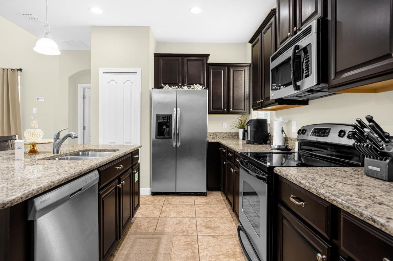 Light Yellow Home Lift Your Mood Near Disney 5Beds Kissimmee Exteriör bild